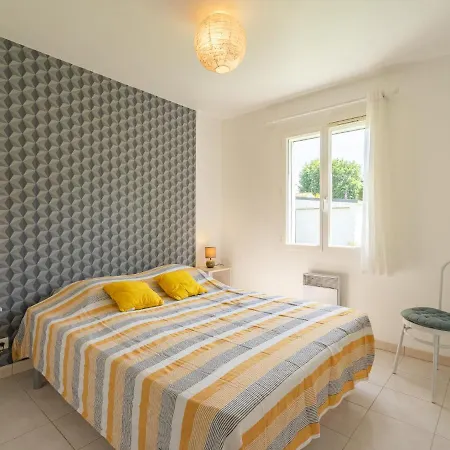 Margarin By Interhome Les Mathes