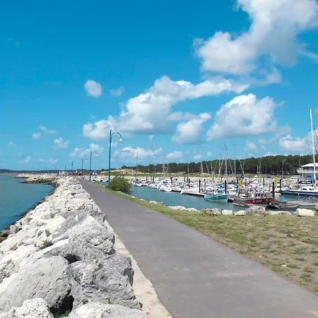 Margarin By Interhome Les Mathes