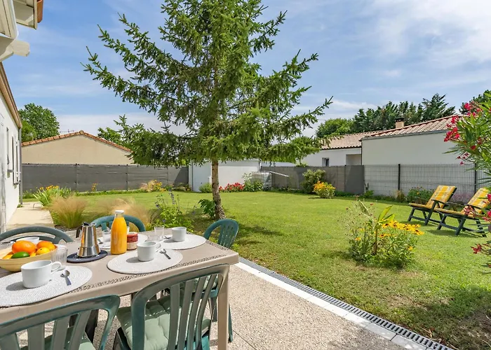 Margarin By Interhome * Les Mathes