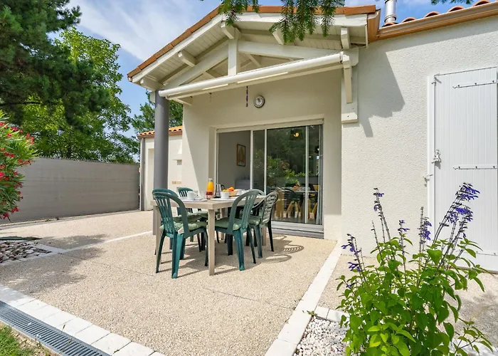 Margarin By Interhome * Les Mathes